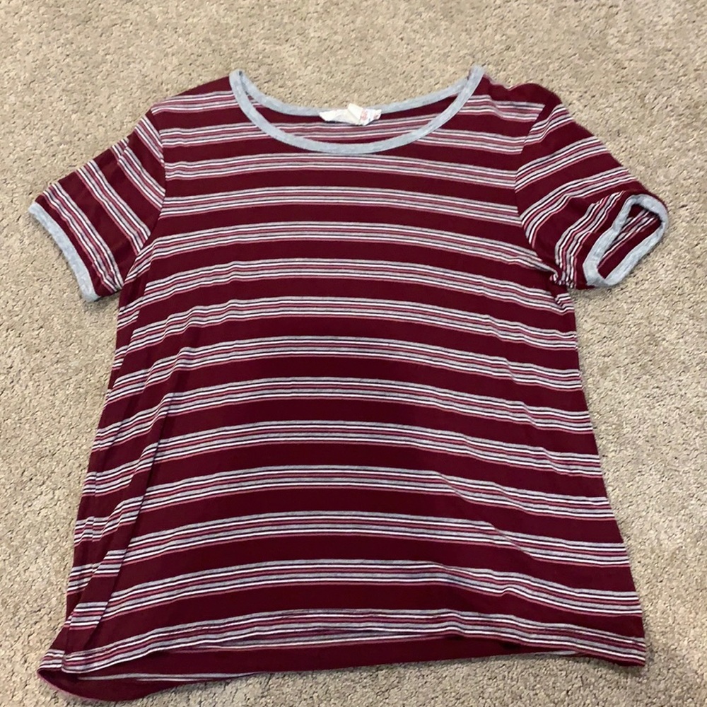Pink Republic-Women’s Tee Sz S